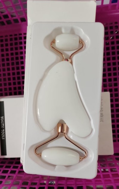 Natural Rose Quartz Roller Slimming Face Massager